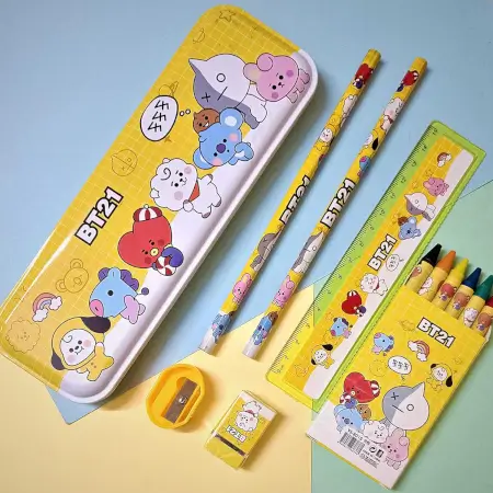 0JkCT5LbjoRakbg0DAO8TgX4Q3cbnRwvI4dwet48.webp Stationery Kit for Kids - Stationery Set, Includes Metal Pencil Box, Sharpener, Pencil and Eraser Set, School Supply Set, Birthday Return Gift for Kids, Boys, Girls (12 pc Set) ( default).